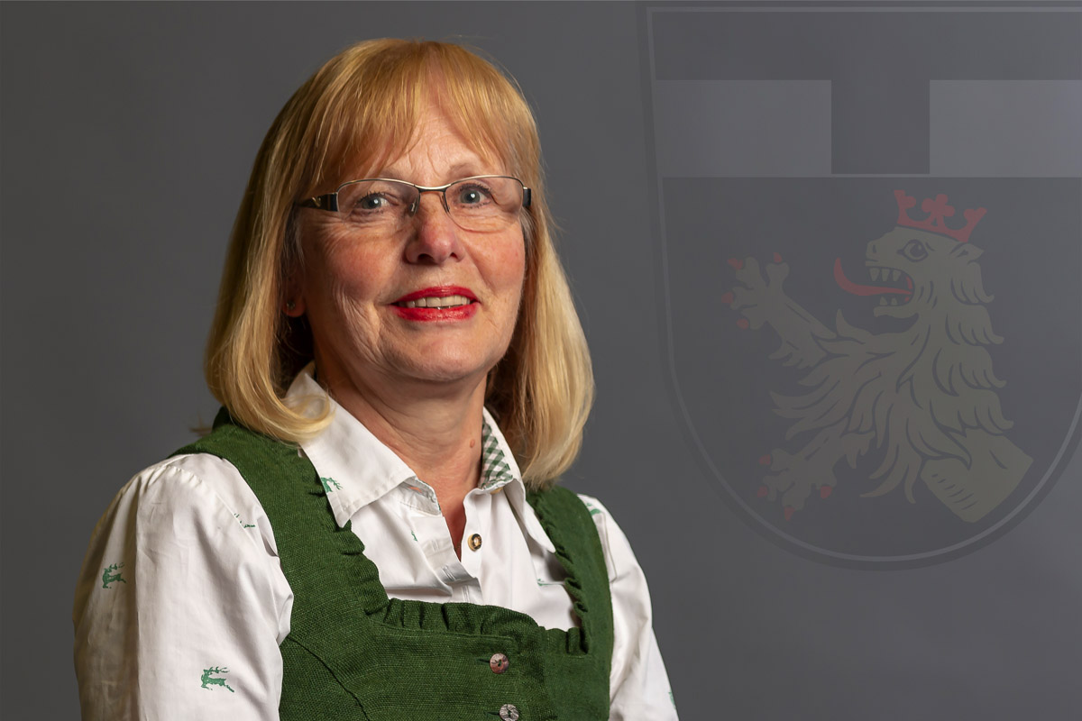 Anneliese Smischek – web