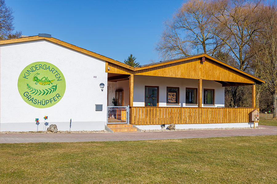 Oberdolling-Kindergarten-Grashüpfer